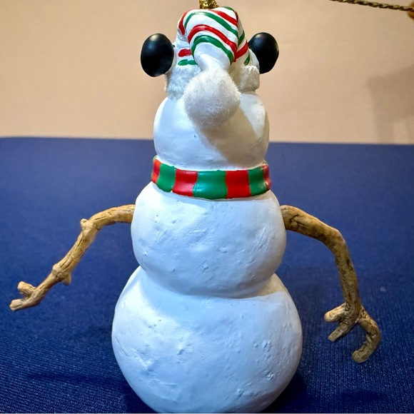 Disney Mickey’s Very Merry Christmas Party Snowman Mickey Mouse Ornament 2007 - Picture 6 of 7